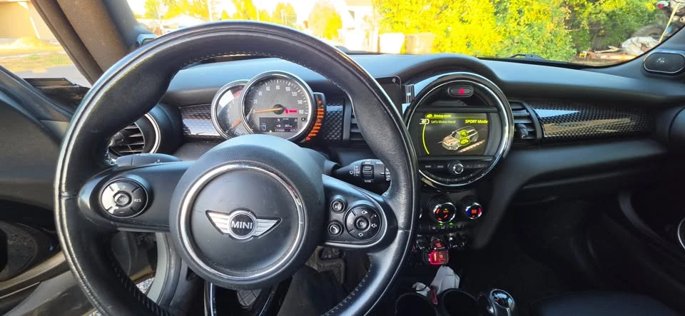 2015 Mini Mini 3rd Gen - Image 5 of 9