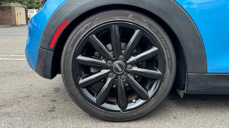 2015 Mini Mini 3rd Gen - Image 14 of 17