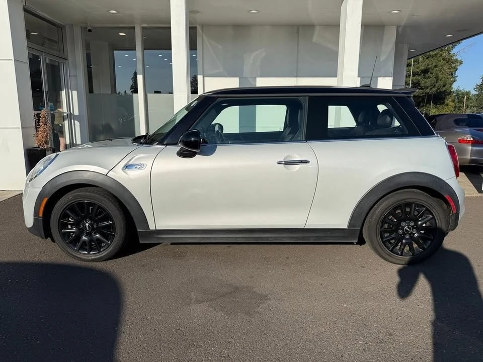 2015 Mini Mini 3rd Gen - Image 2 of 7