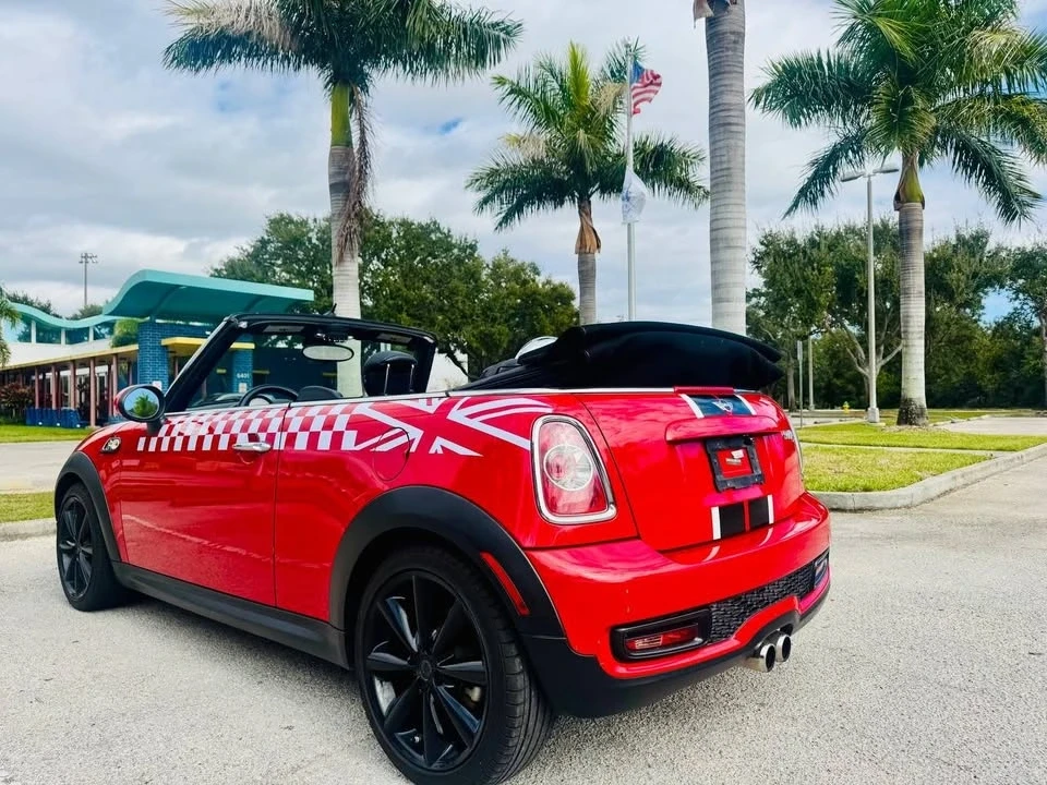 2015 Mini Mini Cooper S 3rd Gen - Image 2 of 20