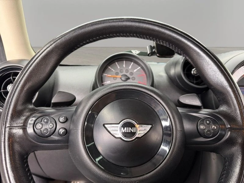 2015 Mini Countryman 1st Gen - Image 14 of 16