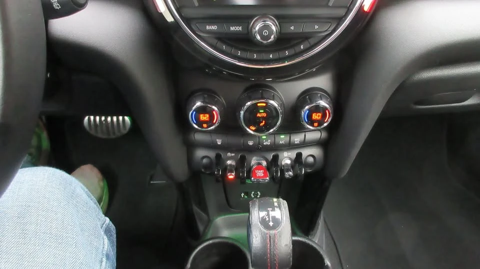 2015 Mini Mini Cooper S 3rd Gen - Image 15 of 20