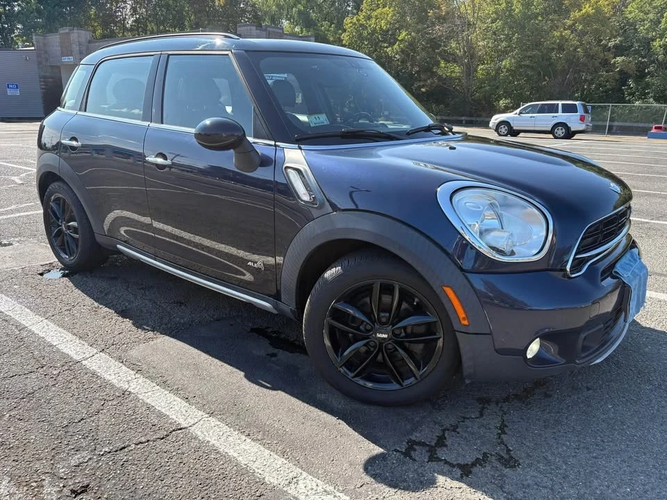 2015 Mini Countryman 1st Gen - Image 2 of 12