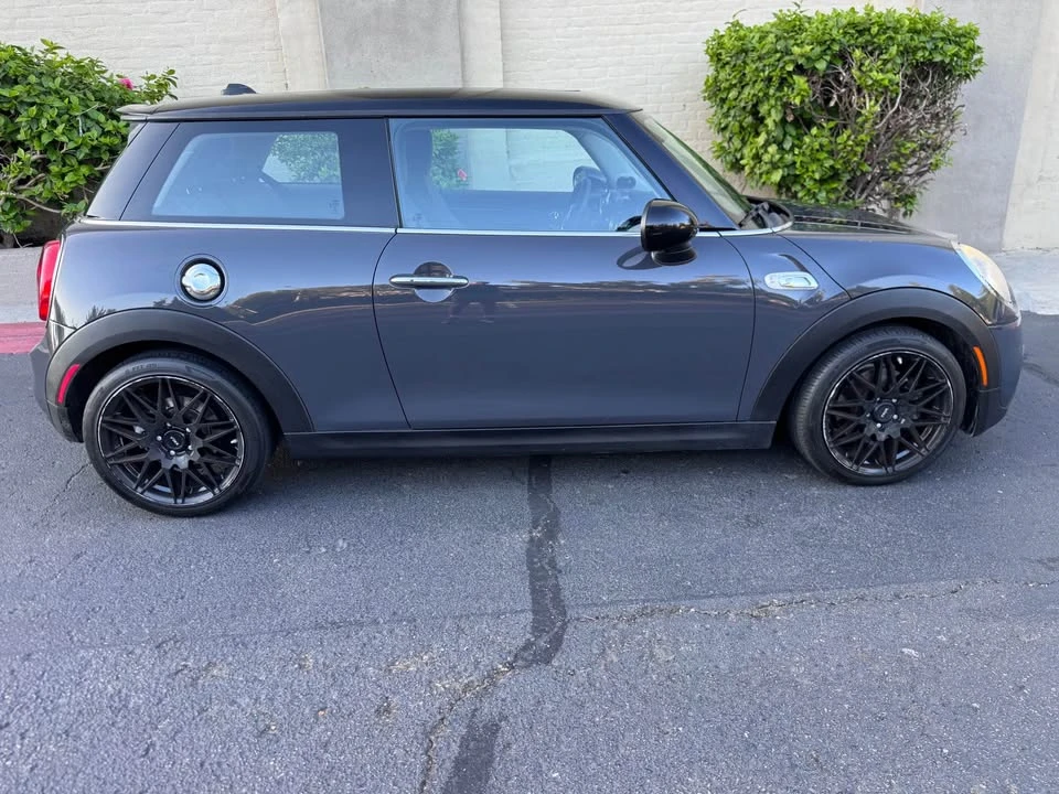 2015 Mini Mini Cooper S 3rd Gen - Image 9 of 18