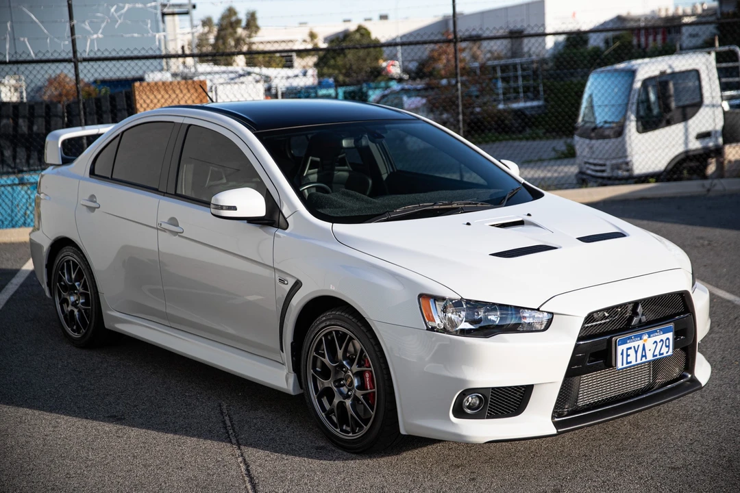 2015 Mitsubishi Lancer Evolution X 9th Gen - Image 5 of 31