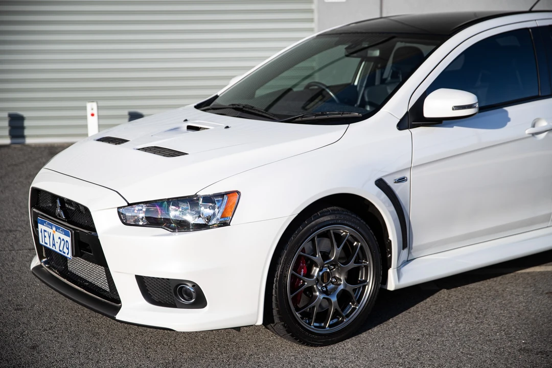 2015 Mitsubishi Lancer Evolution X 9th Gen - Image 13 of 31