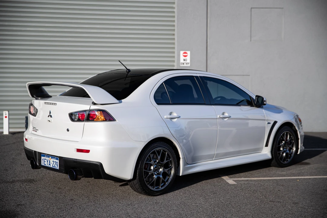 2015 Mitsubishi Lancer Evolution X 9th Gen - Image 7 of 31