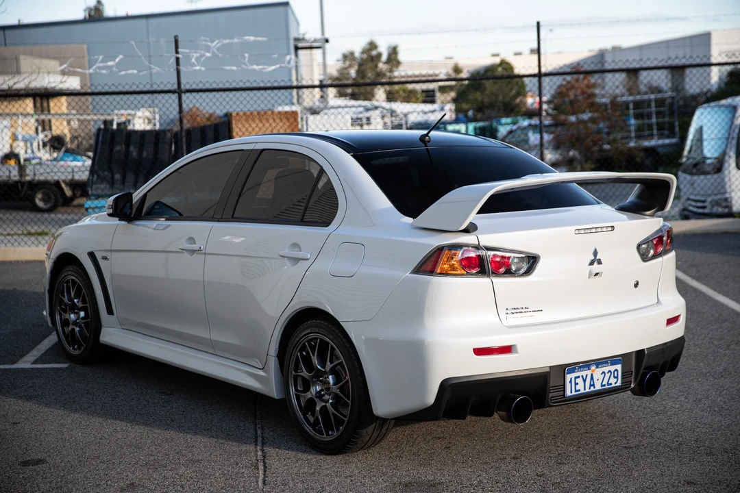 2015 Mitsubishi Lancer Evolution X 9th Gen - Image 9 of 31