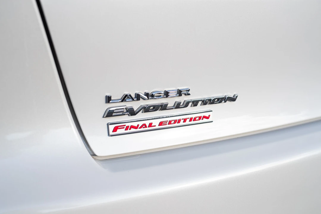 2015 Mitsubishi Lancer Evolution X 9th Gen - Image 17 of 31