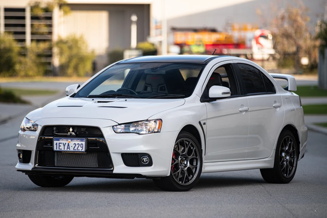2015 Mitsubishi Lancer Evolution X 9th Gen - Image 2 of 31