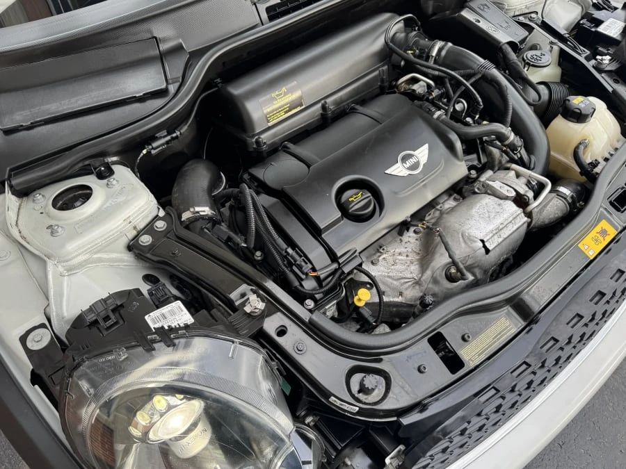 2015 Mini Mini 2nd Gen - Image 11 of 12