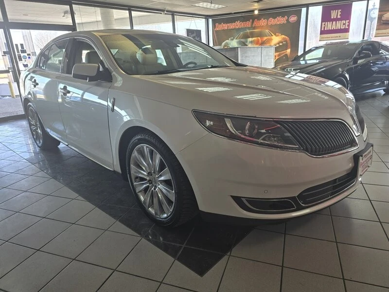 2015 Lincoln MKS - Image 3 of 4