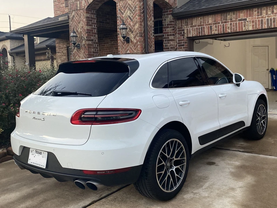 2015 Porsche Macan S - Image 2 of 8