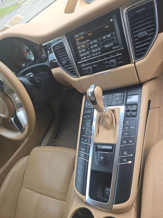 2015 Porsche Macan S - Image 6 of 18