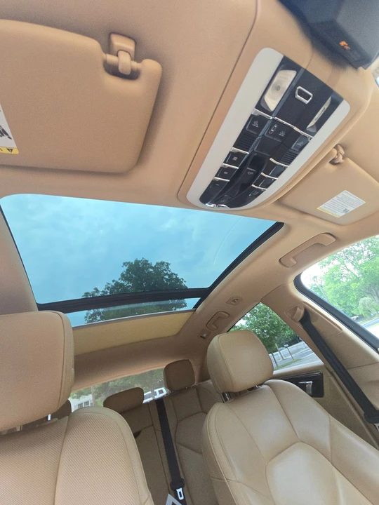 2015 Porsche Macan S - Image 2 of 18