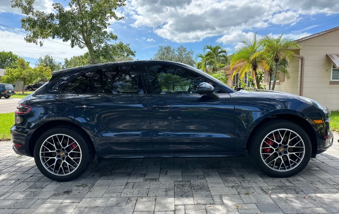 2015 Porsche Macan Turbo - Image 2 of 10
