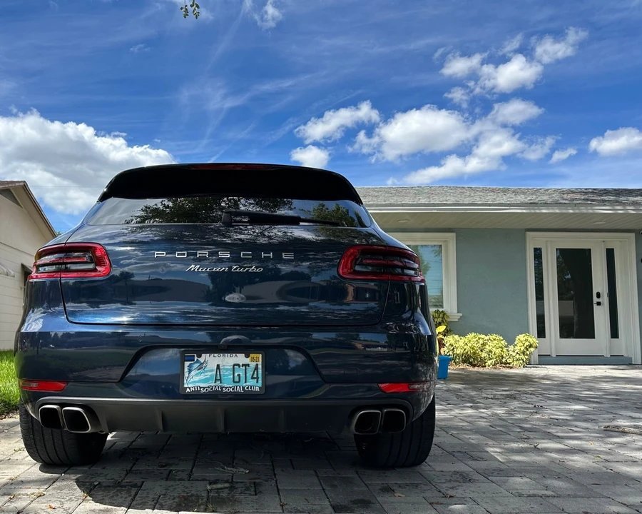 2015 Porsche Macan Turbo - Image 4 of 10