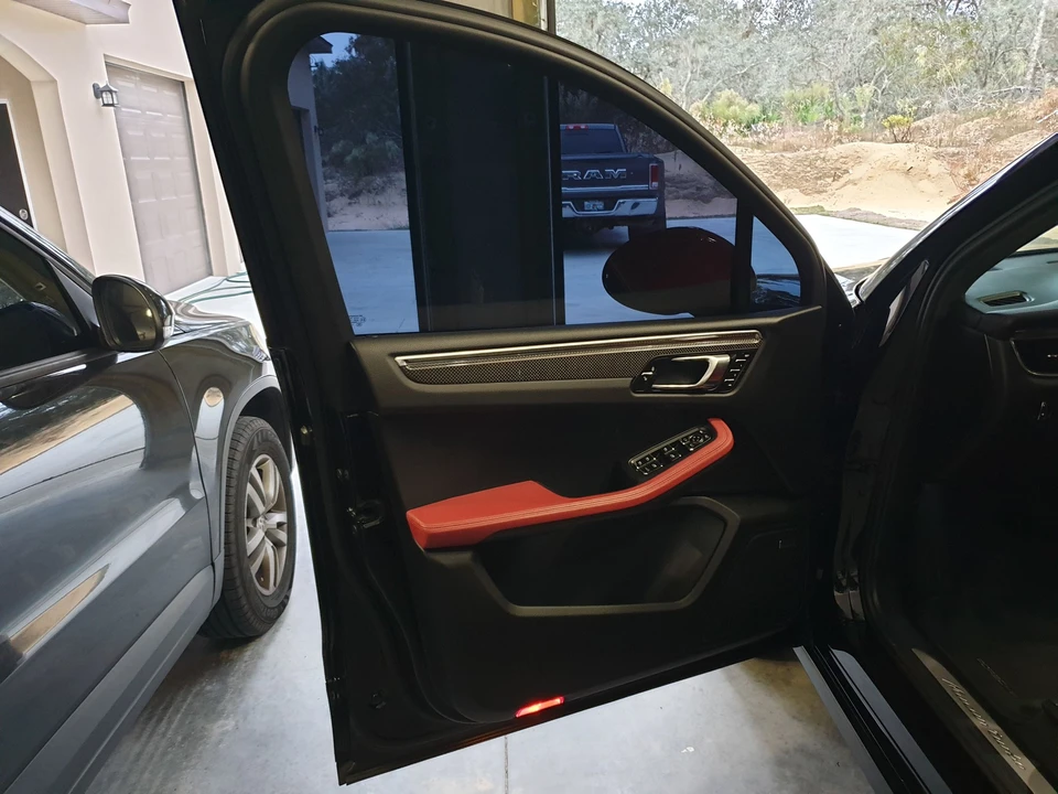 2015 Porsche Macan Turbo - Image 8 of 18