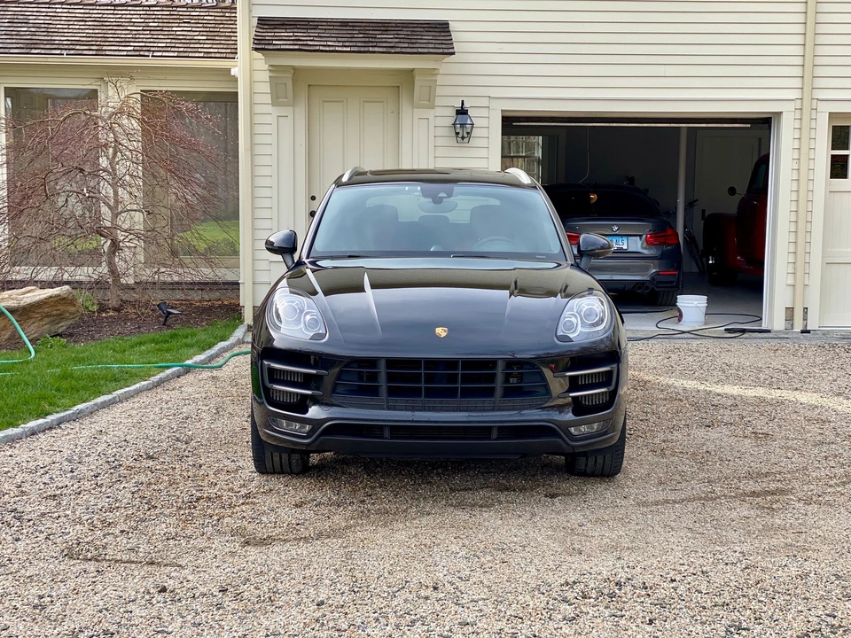 2015 Porsche Macan Turbo - Image 3 of 20