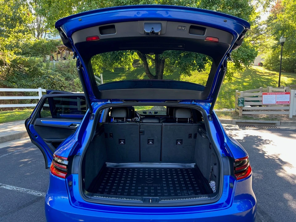 2015 Porsche Macan Turbo - Image 3 of 7