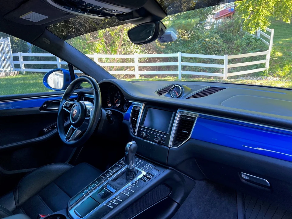 2015 Porsche Macan Turbo - Image 4 of 7