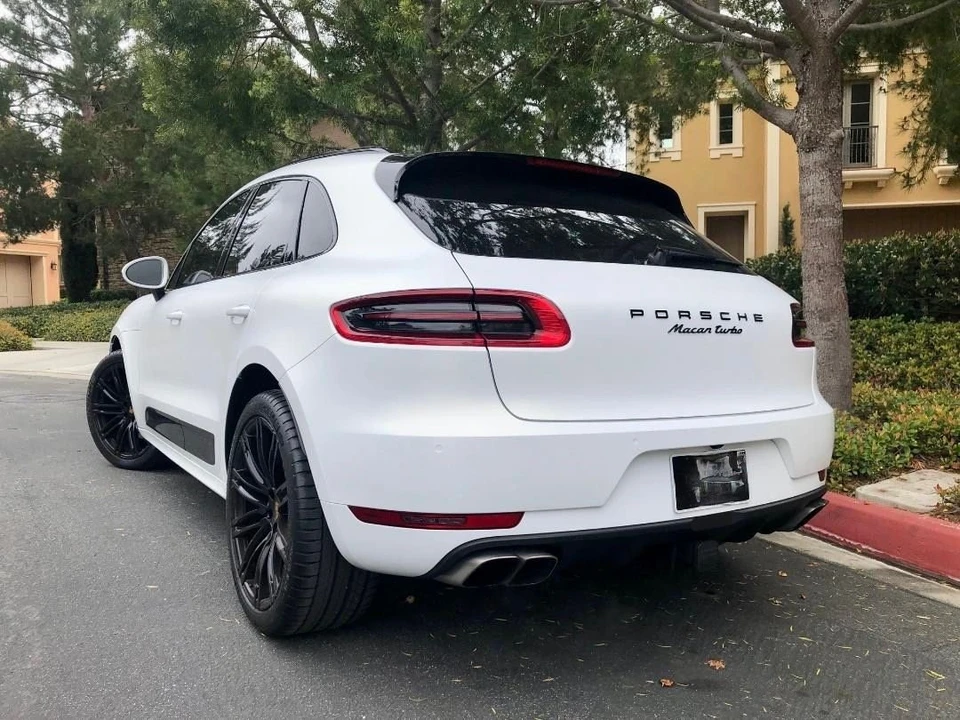 2015 Porsche Macan Turbo - Image 3 of 7