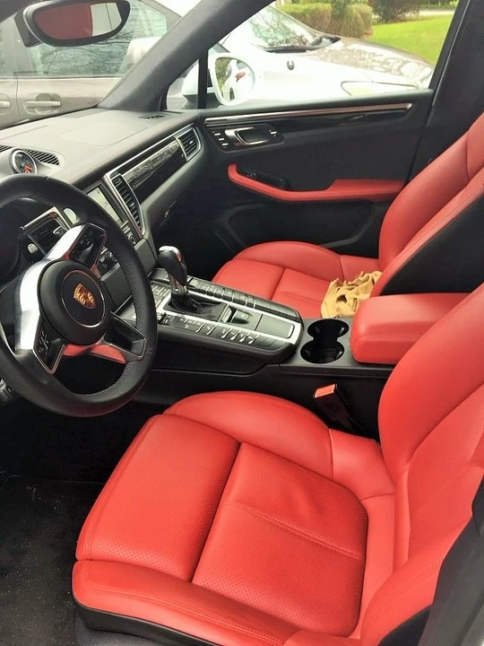 2015 Porsche Macan Turbo - Image 9 of 9