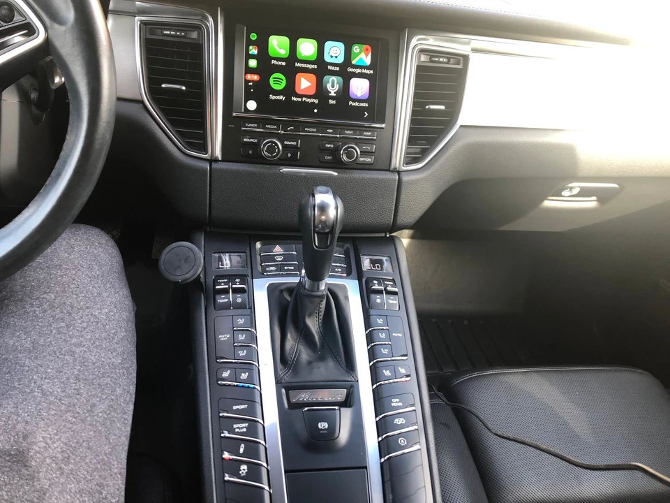 2015 Porsche Macan Turbo - Image 19 of 19