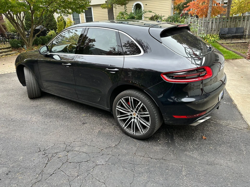 2015 Porsche Macan Turbo - Image 5 of 20