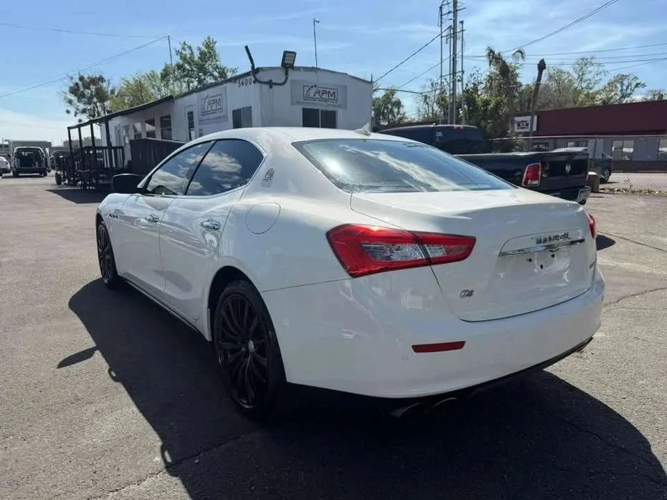 2015 Maserati Ghibli 3rd Gen - Image 9 of 13