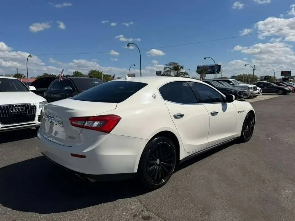 2015 Maserati Ghibli 3rd Gen - Image 11 of 13