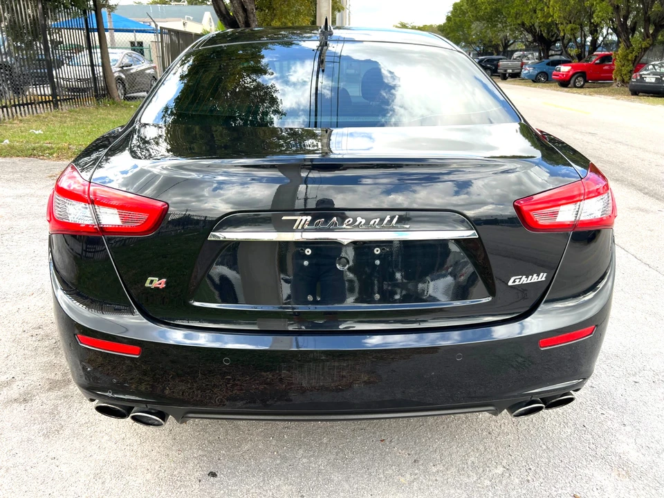 2015 Maserati Ghibli 3rd Gen - Image 7 of 27