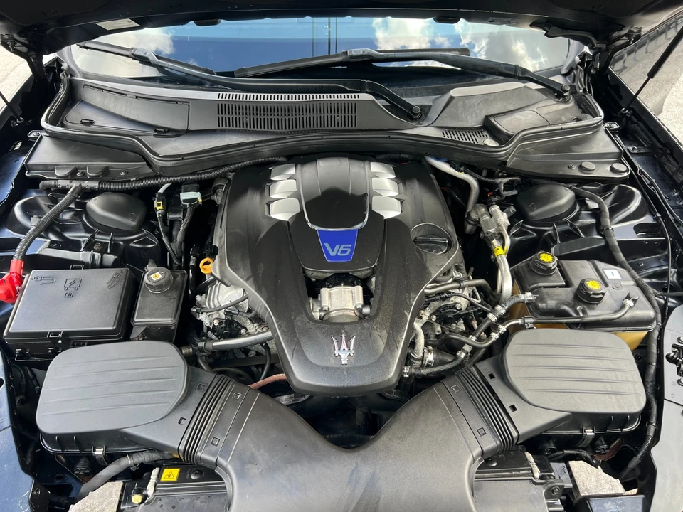2015 Maserati Ghibli 3rd Gen - Image 11 of 27