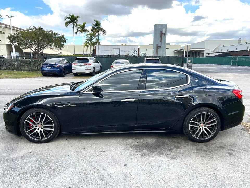2015 Maserati Ghibli 3rd Gen - Image 5 of 27