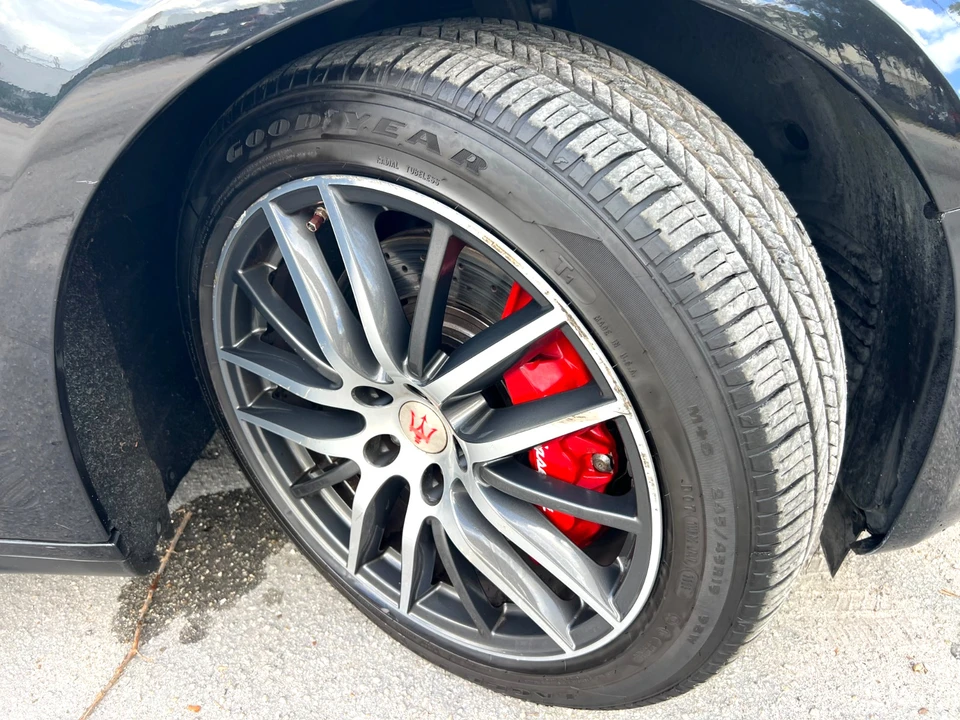 2015 Maserati Ghibli 3rd Gen - Image 10 of 27