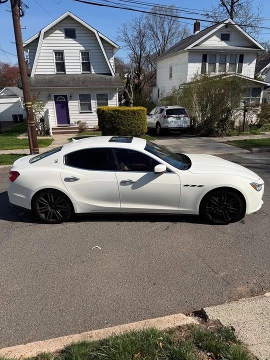2015 Maserati Ghibli 3rd Gen - Image 4 of 16