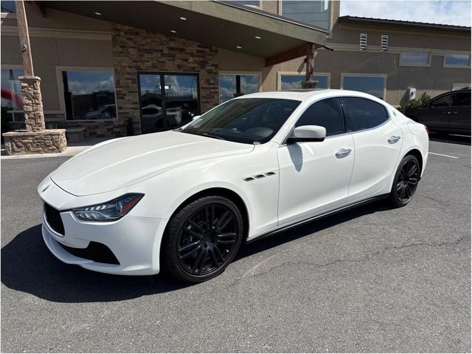 2015 Maserati Ghibli 3rd Gen - Image 2 of 15