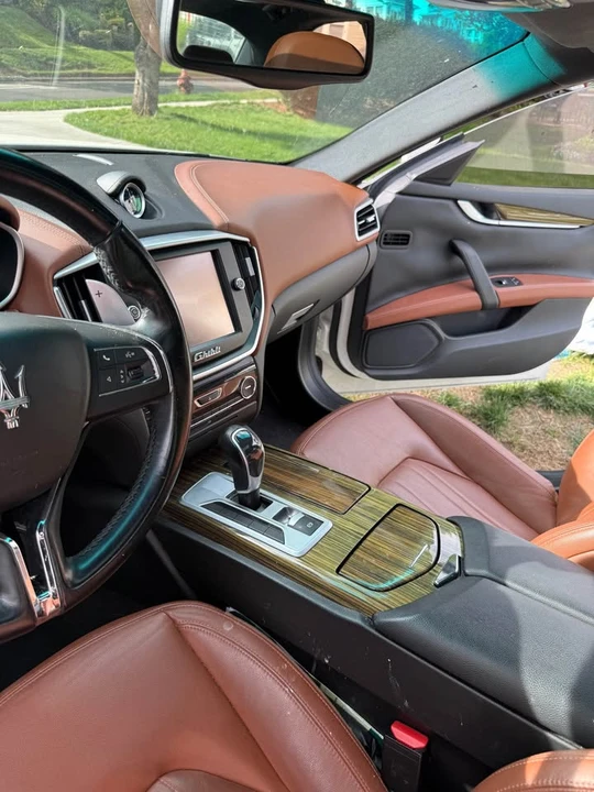 2015 Maserati Ghibli 3rd Gen - Image 14 of 16