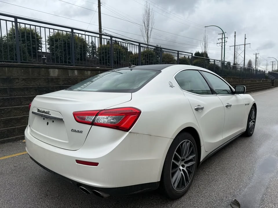 2015 Maserati Ghibli 3rd Gen - Image 5 of 16