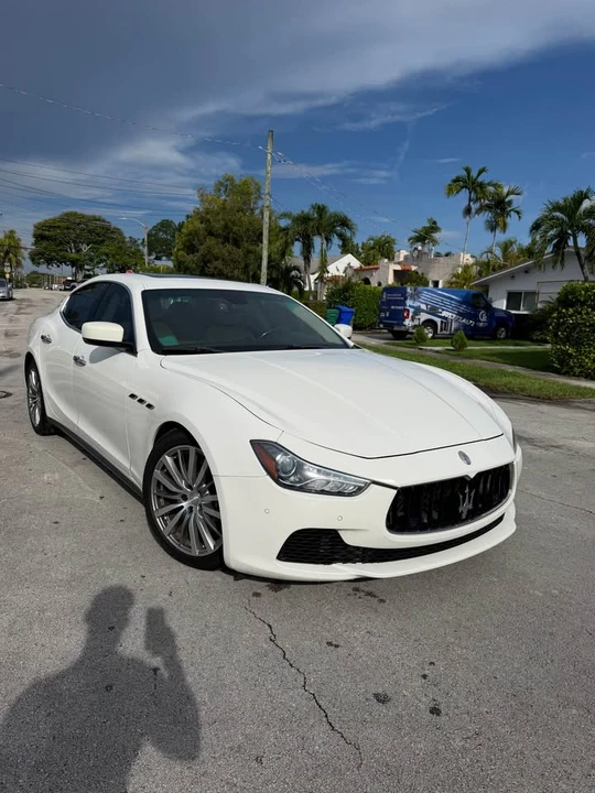 2015 Maserati Ghibli 3rd Gen - Image 2 of 4