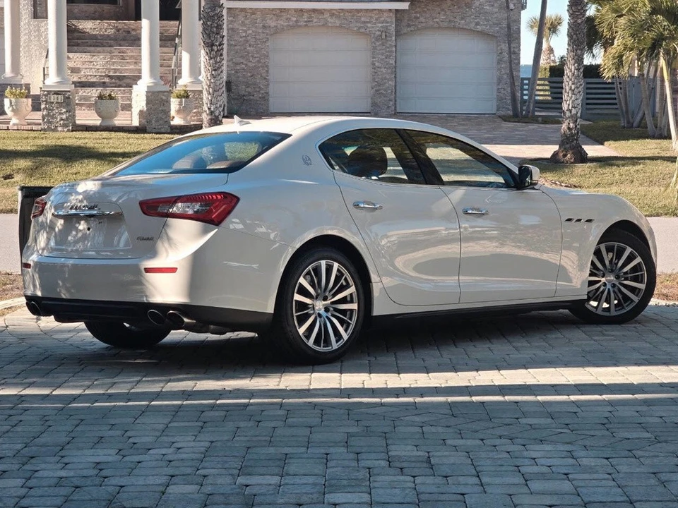2015 Maserati Ghibli 3rd Gen - Image 4 of 21