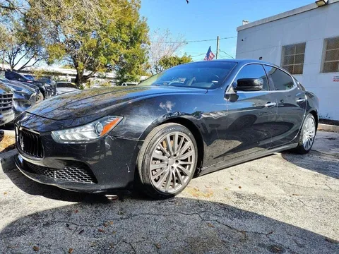 2015 Maserati Ghibli Base 4dr Sedan