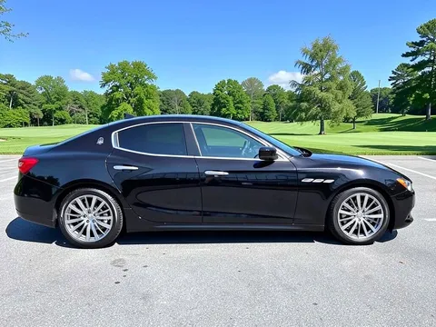 2015 Maserati Ghibli Base