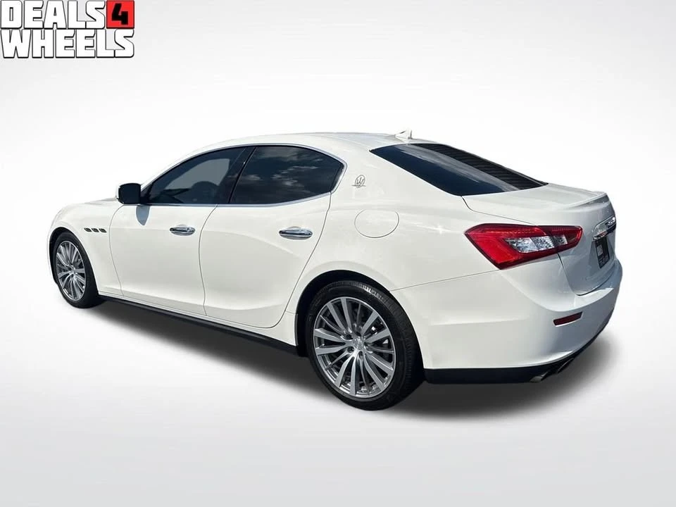 2015 Maserati Ghibli 3rd Gen - Image 3 of 9