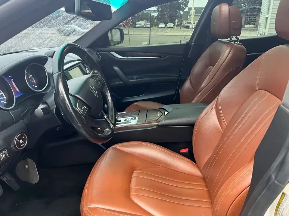 2015 Maserati Ghibli 3rd Gen - Image 7 of 13