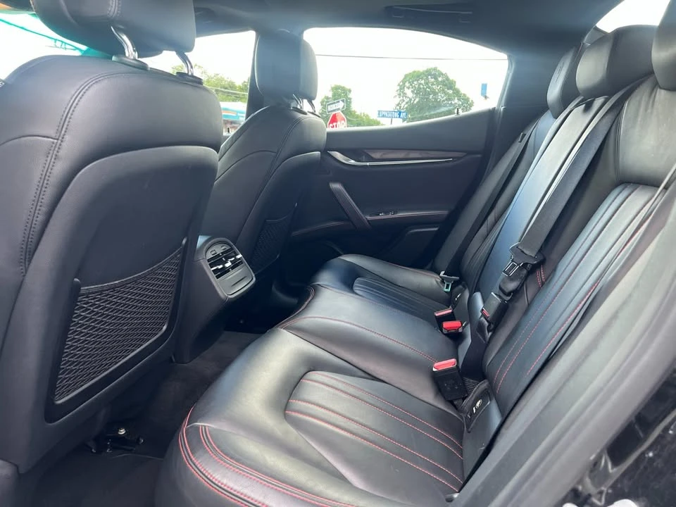 2015 Maserati Ghibli 3rd Gen - Image 11 of 18