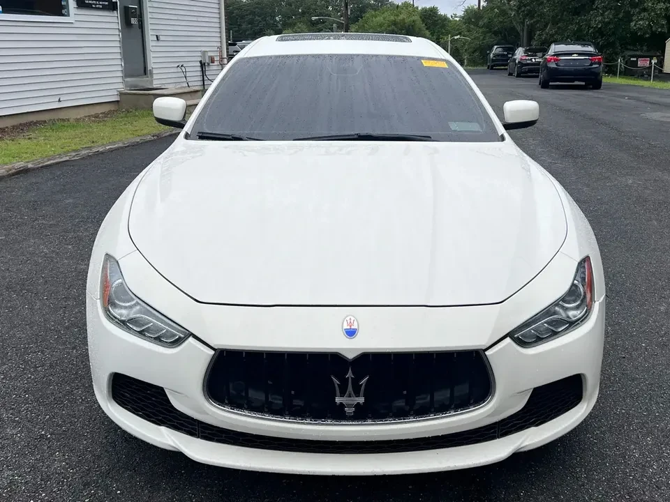2015 Maserati Ghibli 3rd Gen - Image 2 of 18