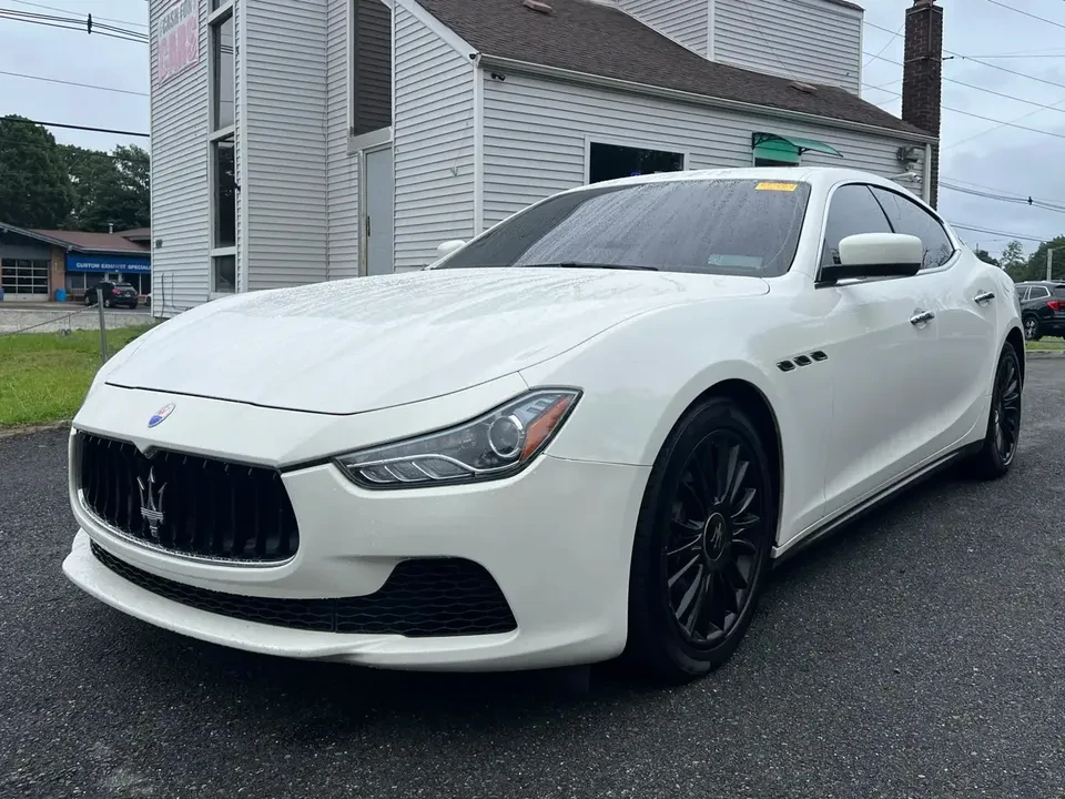 2015 Maserati Ghibli 3rd Gen - Image 3 of 18
