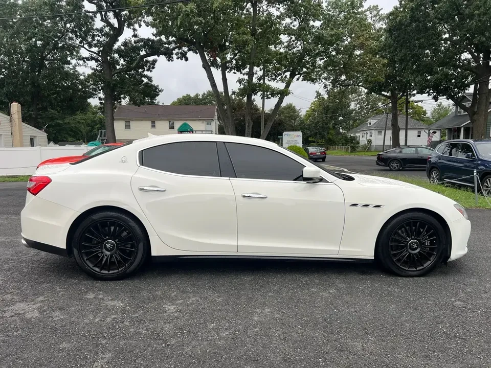 2015 Maserati Ghibli 3rd Gen - Image 6 of 13