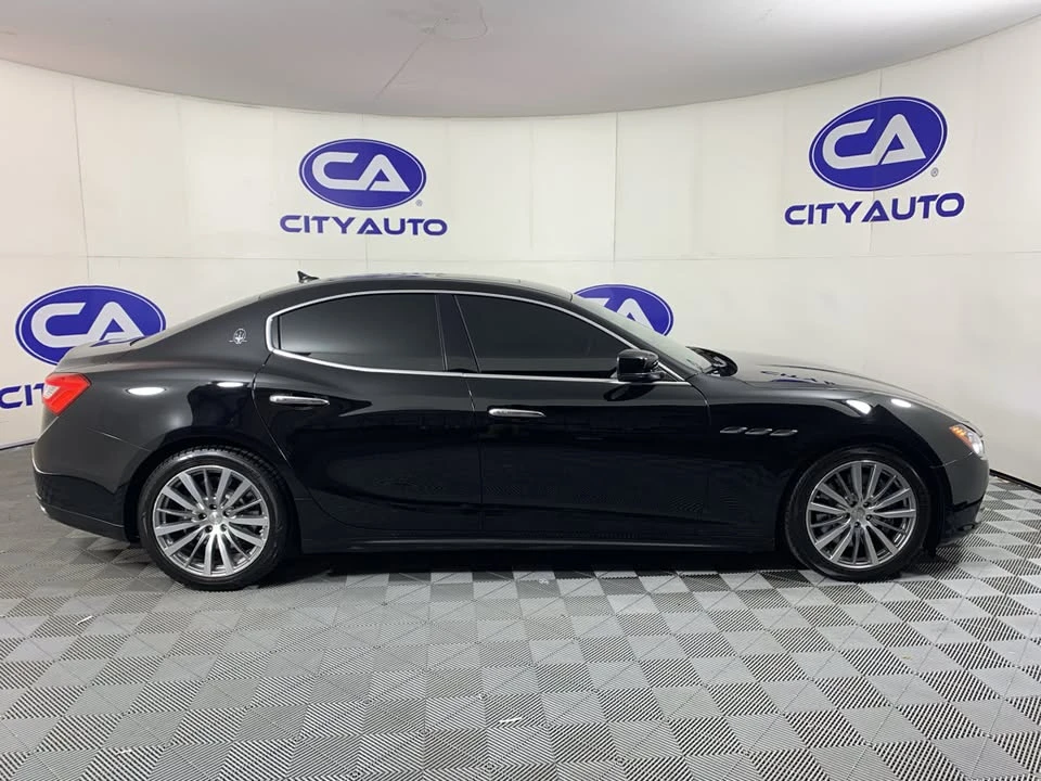 2015 Maserati Ghibli 3rd Gen - Image 2 of 20